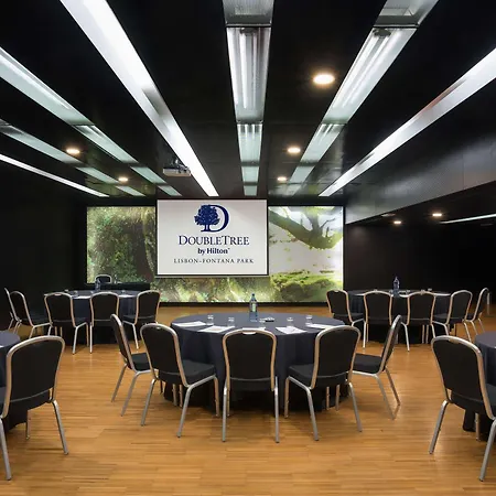 Hotel Doubletree By Hilton Fontana Park Lisbona