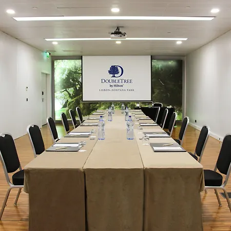 Hotel Doubletree By Hilton Fontana Park