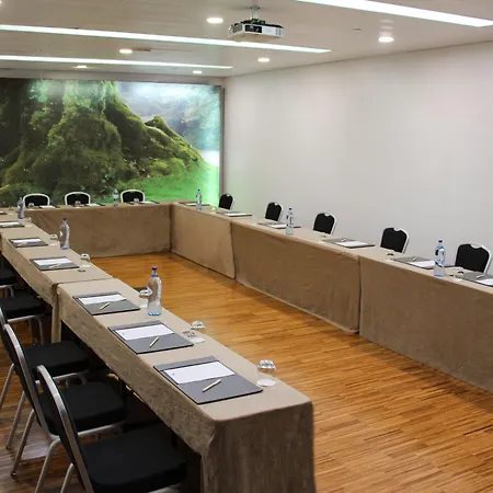 Doubletree By Hilton Fontana Park 4* Lisbona