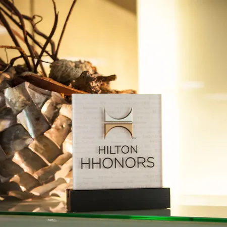 Doubletree By Hilton Fontana Park Hotel