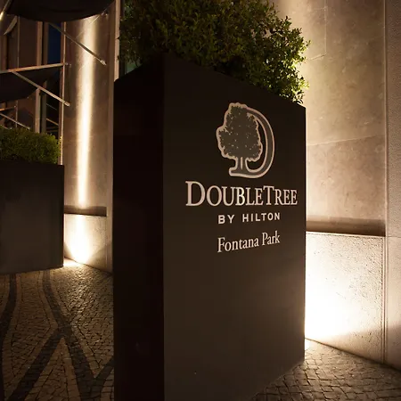 Hotel Doubletree By Hilton Fontana Park 4*