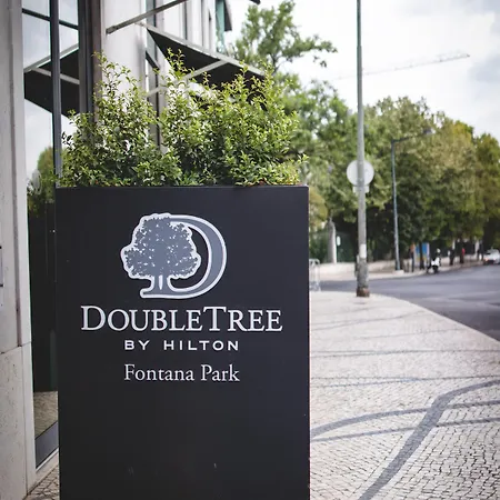 Hotel Doubletree By Hilton Fontana Park