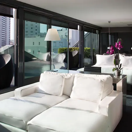 Hotel Doubletree By Hilton Fontana Park 4*