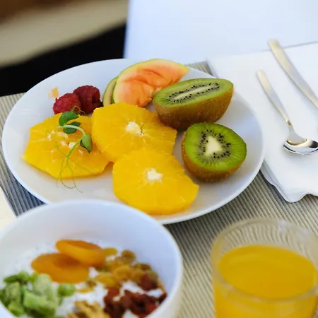 Hotel Doubletree By Hilton Fontana Park 4*