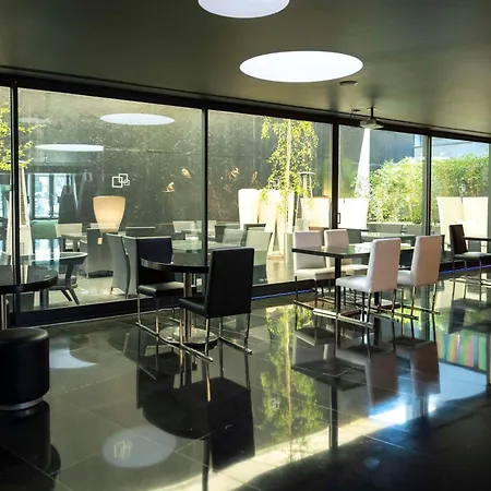 Doubletree By Hilton Fontana Park