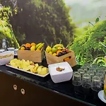 Doubletree By Hilton Fontana Park فندق 4*